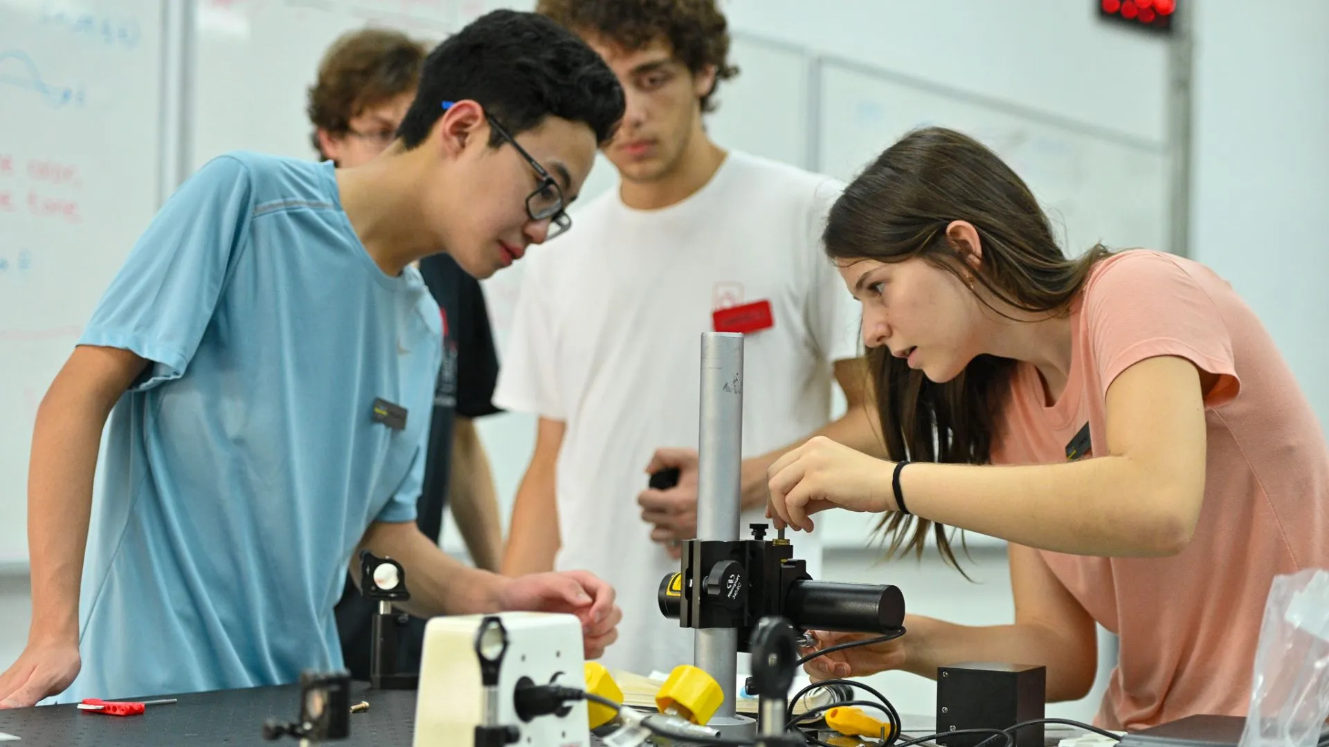 Etapa SigmaCamp Reúne Alunos Para Programa De Imersão STEM