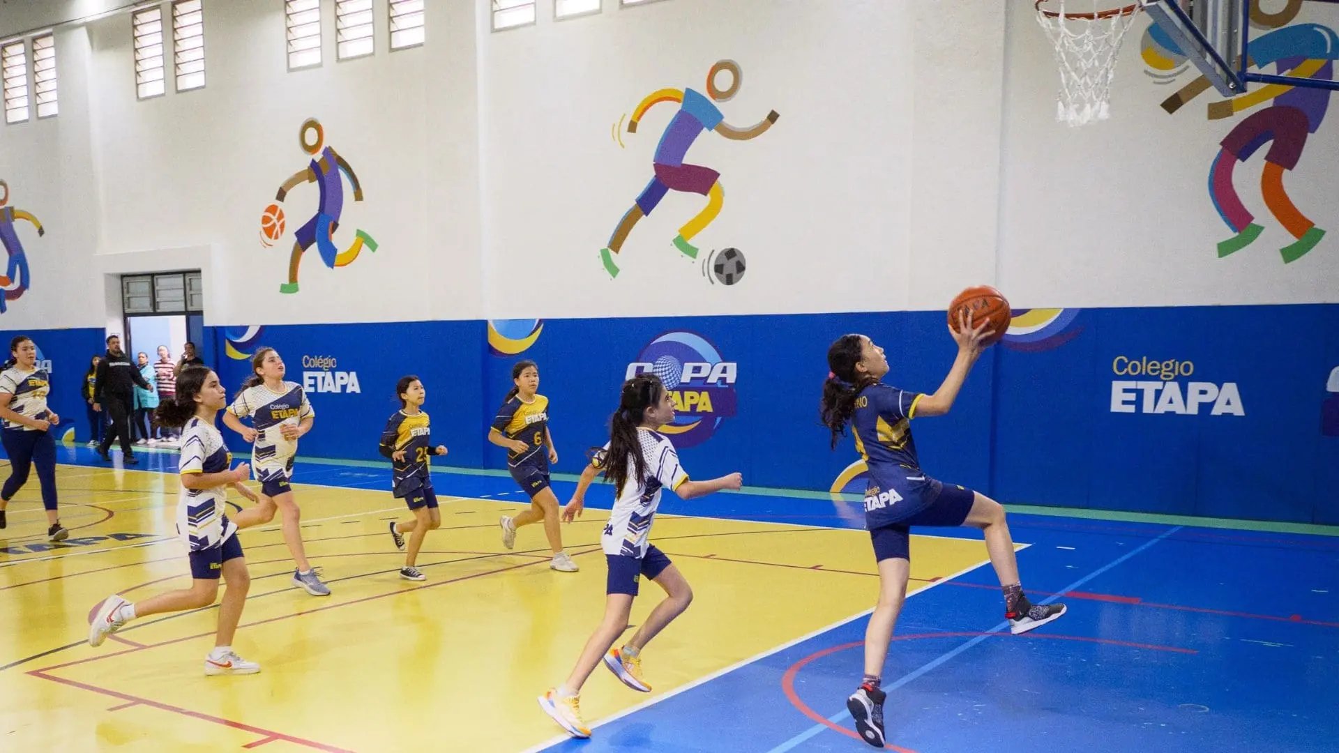 Resultados Esportivos 2025 - Jogo de Basquete da Copa Etapa