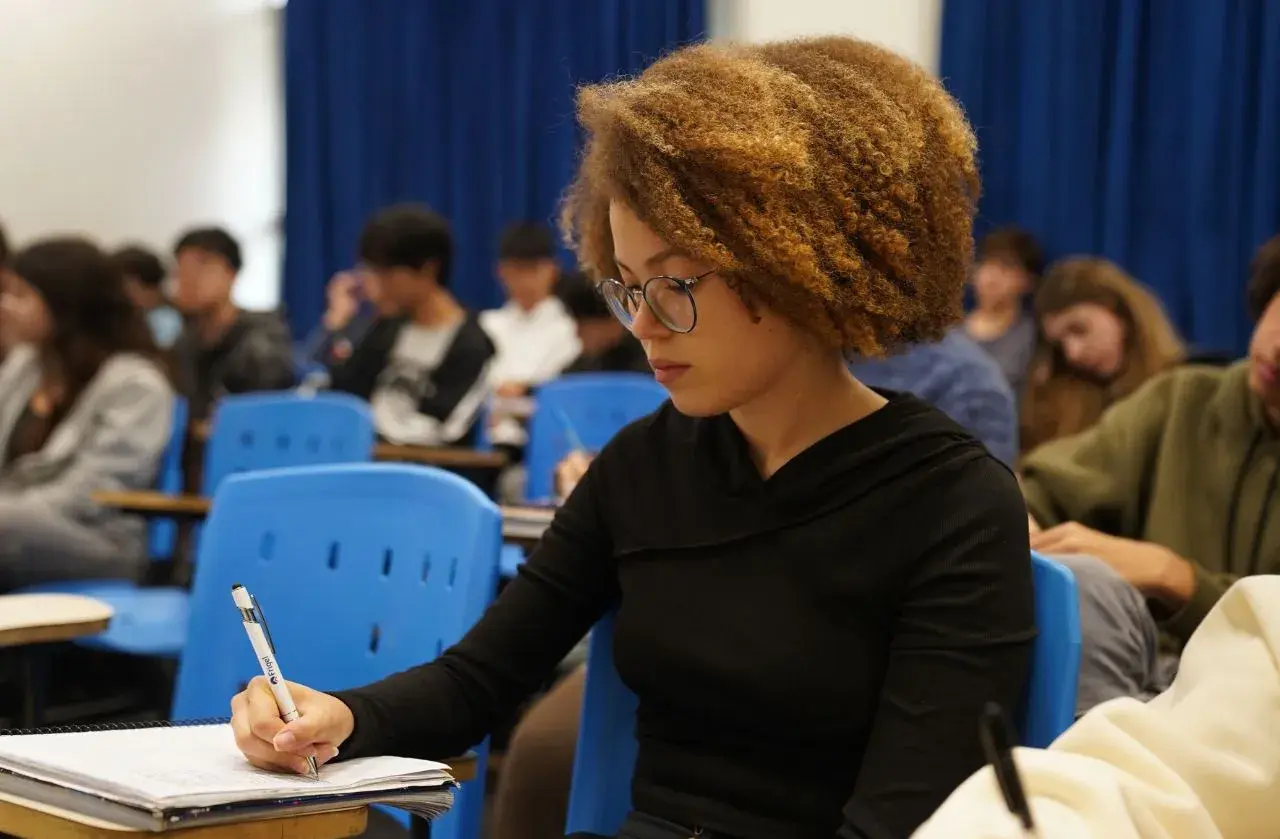 Se você está começando sua preparação para o vestibular, veja as respostas para as dúvidas mais comuns e várias dicas para melhorar seu desempenho.