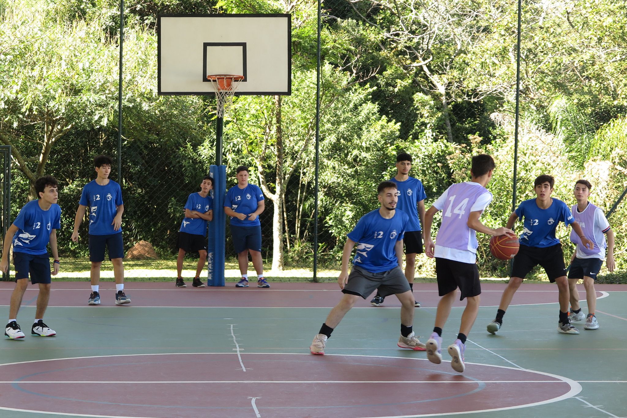 Os participantes da Copa Etapa Valinhos 2023 participaram de jogos de Basquete, Futsal, Showbol e Vôlei.